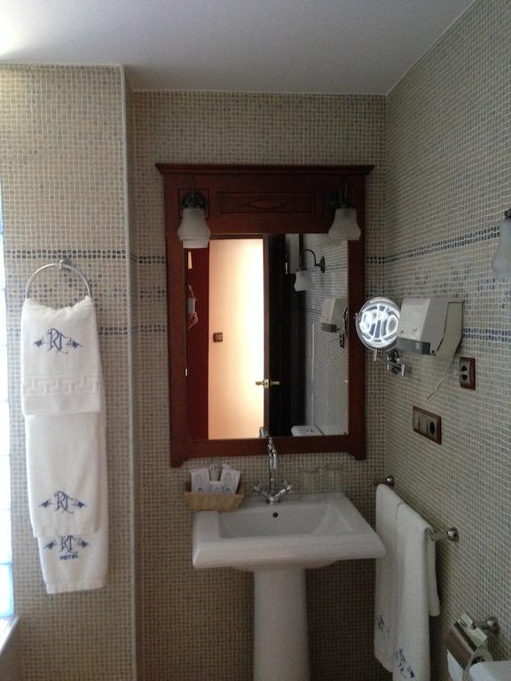 Hospederia Ana Pilar Hotel Porcuna ภายนอก รูปภาพ