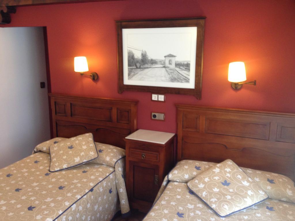 Hospederia Ana Pilar Hotel Porcuna ห้อง รูปภาพ