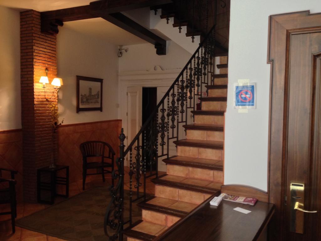 Hospederia Ana Pilar Hotel Porcuna ภายนอก รูปภาพ